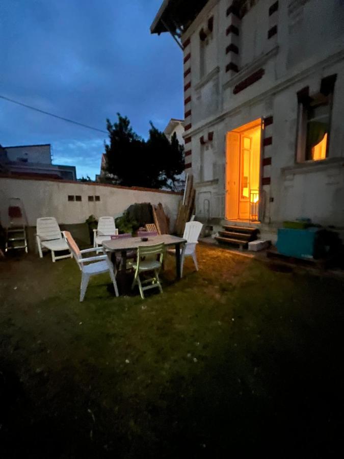 Chambre Sur La Falaise De Pontaillac Vaux-sur-Mer Εξωτερικό φωτογραφία