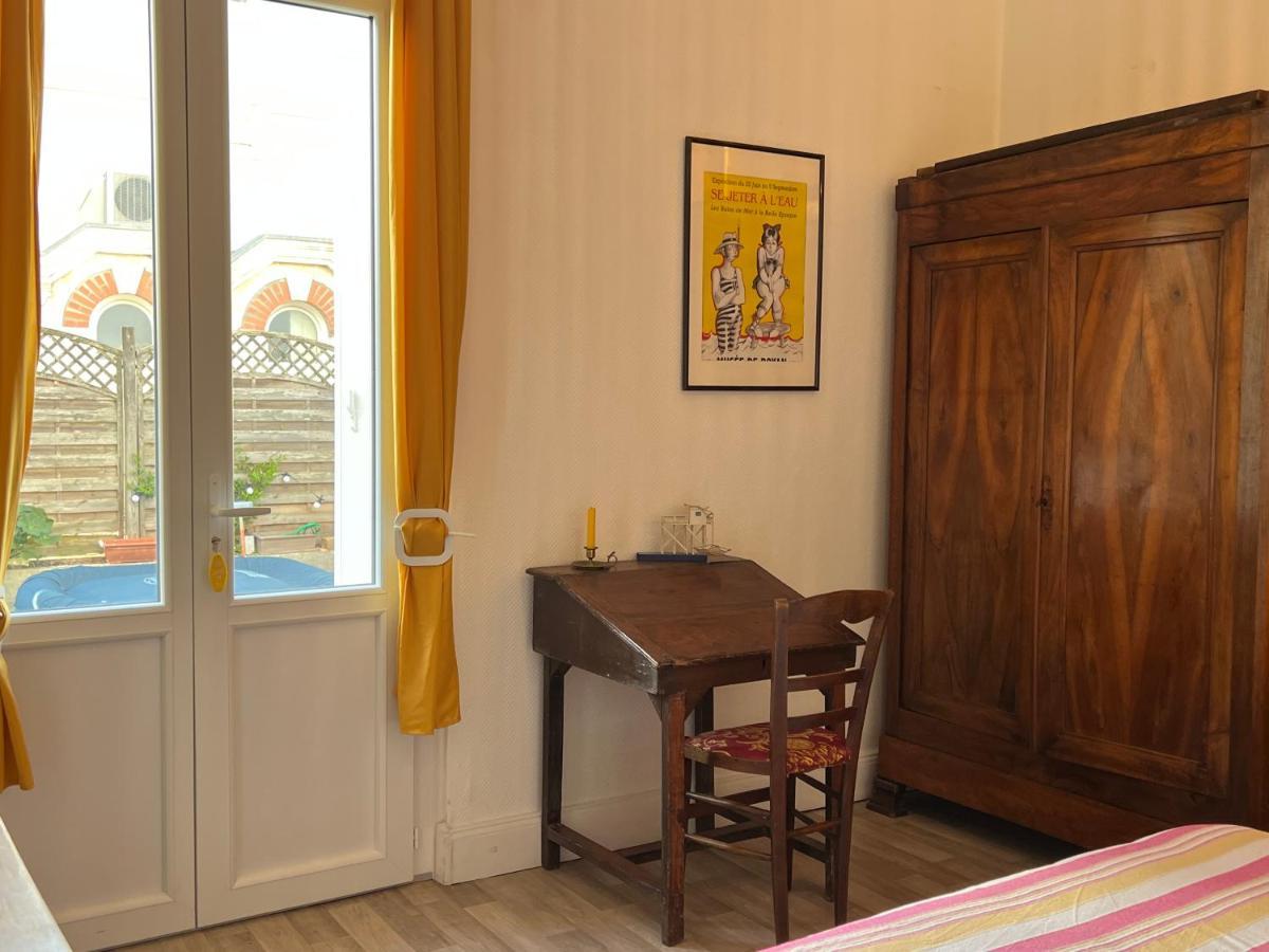 Chambre Sur La Falaise De Pontaillac Vaux-sur-Mer Εξωτερικό φωτογραφία